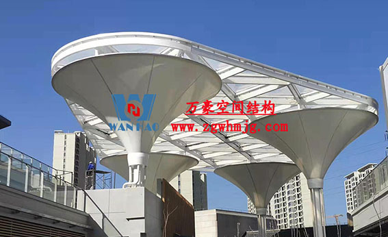 什么是膜結(jié)構(gòu)工程？膜結(jié)構(gòu)工程的優(yōu)點及應(yīng)用范圍有哪些？