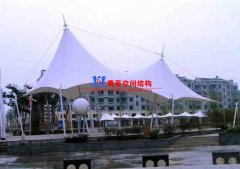 膜結(jié)構(gòu)遮陽棚工程是什么？有哪些優(yōu)勢和特點(diǎn)？