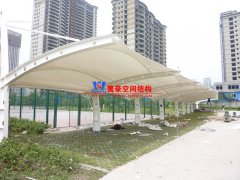 膜結(jié)構(gòu)車棚安裝時有哪些技術(shù)要求？膜結(jié)構(gòu)車棚安裝注意事項有哪些？
