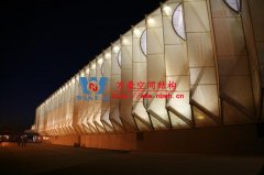 張拉膜結(jié)構(gòu)設(shè)計(jì)有哪些注意事項(xiàng)？膜結(jié)構(gòu)工程施工前需要考慮哪些問題？